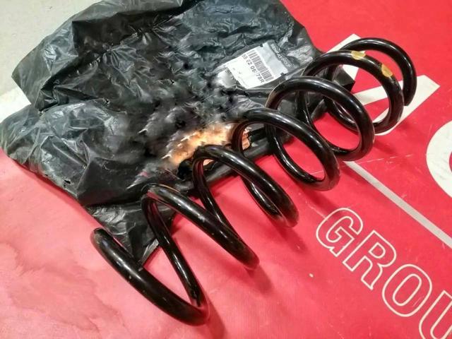 Comprar 550209378R Renault (RVI) Muelle de eje trasero