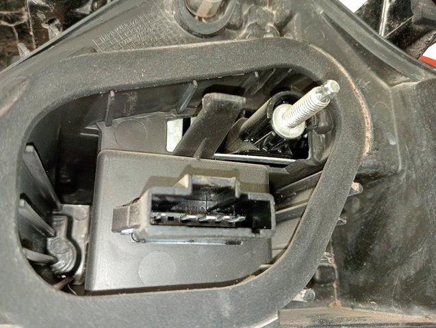 9800916180 Peugeot/Citroen Piloto trasero izquierdo