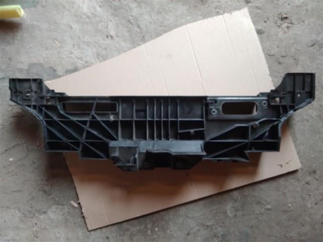 9830512680 Toyota soporte de radiador superior (panel de montaje para foco)