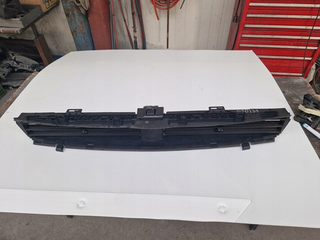 Comprar 7497285 BMW Difusor inferior del radiador de refrigeración