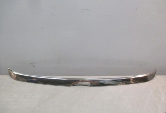 Moldura de capó 7577033011 Toyota