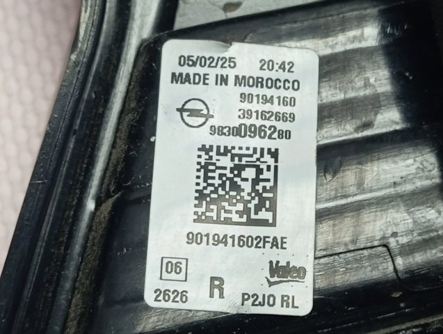 Piloto trasero interior derecho 9830096280 Opel