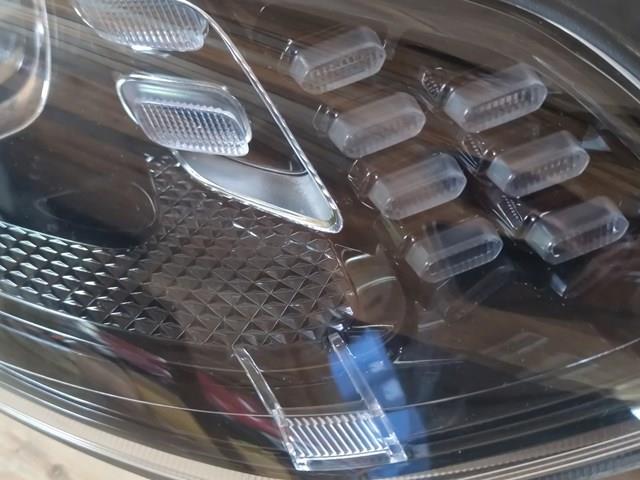 Faro derecho 92102F1500 Hyundai/Kia