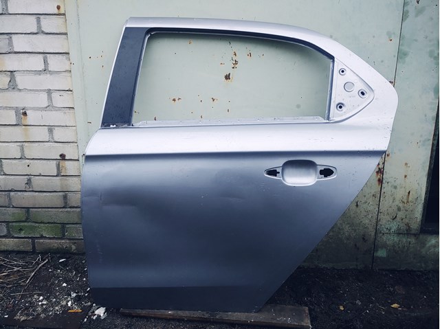 Puerta trasera izquierda Peugeot/Citroen 9677406980 precio, desde 210,54 EUR