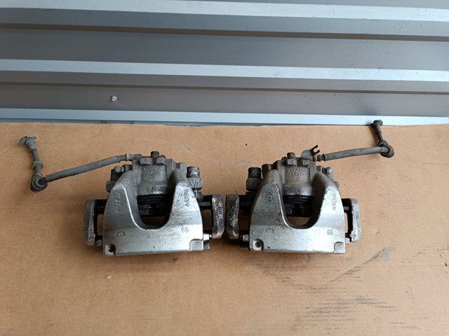 Pinza de freno delantera derecha LR061369 Land Rover