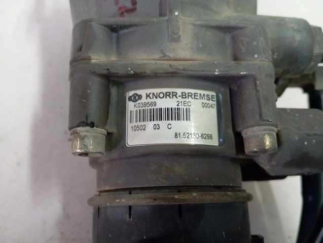 Válvula de freno bajo pedal (camión) 81521306298 MAN