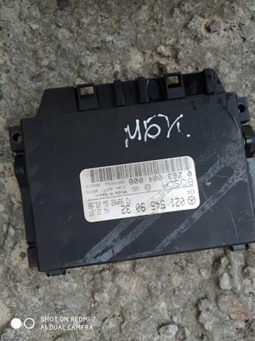Módulo de control del asistente de aparcamiento Mercedes 0215459032