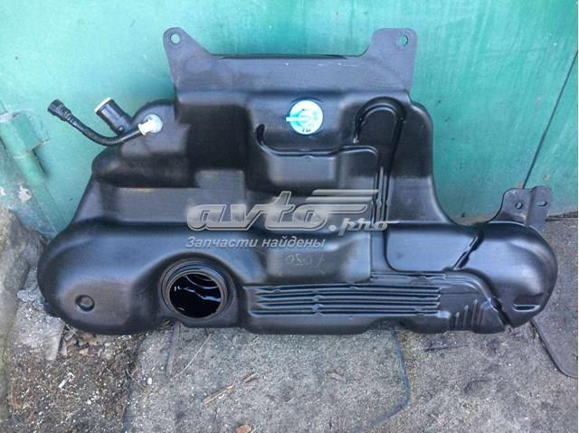 8200237881 Renault (RVI) Tanque de combustible