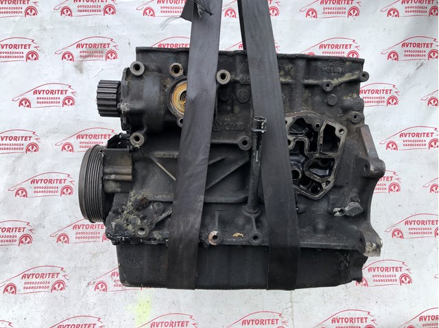 Bloque de cilindros del motor VAG 038103021C precio, desde 434,15 EUR