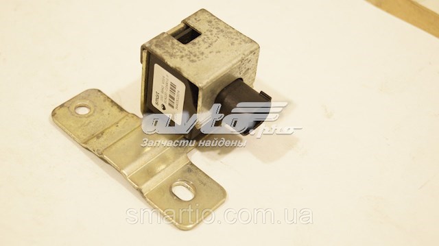  Mercedes Q0009942V004000000