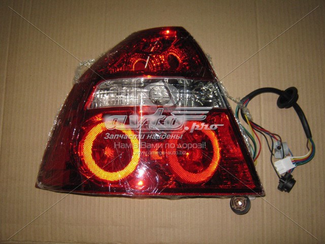 0160106F1C Tempest Piloto trasero izquierdo