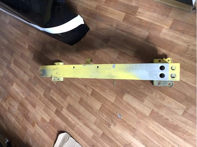 Comprar Refuerzo parachoque delantero Toyota Corolla VERSO R10