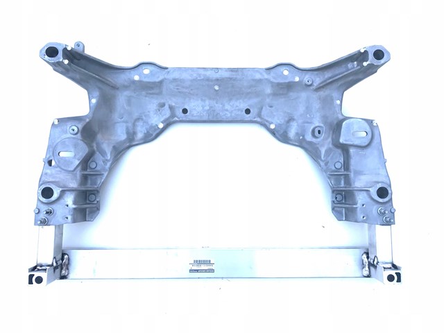 Subchasis delantero soporte motor Infiniti Q50 (V37)