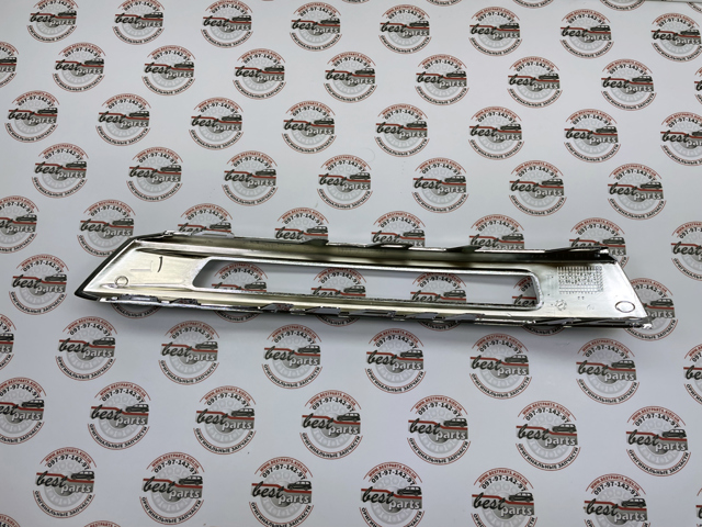Protector paragolpes delantero izquierdo Mercedes A1668845322