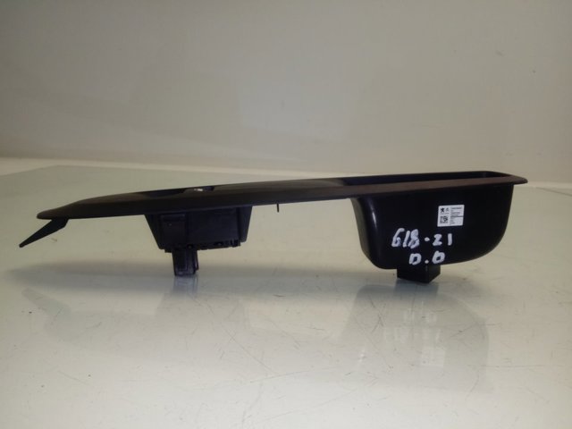 Unidad de control de elevalunas delantero derecho Peugeot/Citroen 96657056ZD