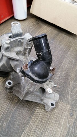 Tapa de termostato TOYOTA 1632136010