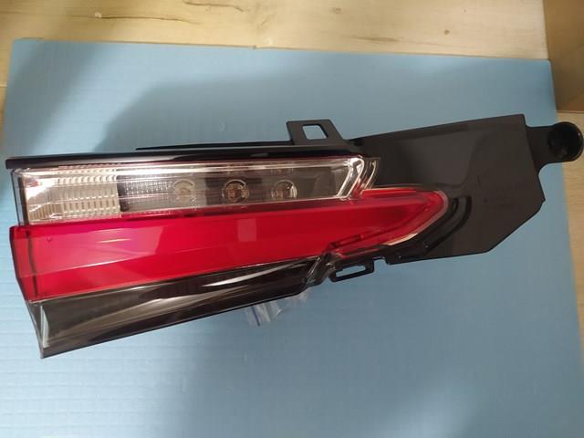 8159178020 Toyota Piloto trasero interior izquierdo