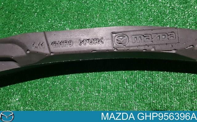 GHP956396A Mazda