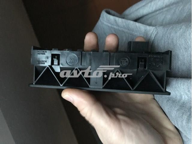 Boton Bloqueo Para Puerta para Skoda Octavia (A7, 5E5)