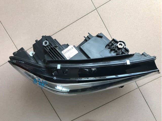 Faro derecho BMW 63118496150 precio, desde 835,45 EUR