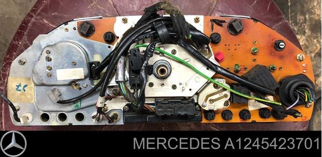 A1245423701 Mercedes