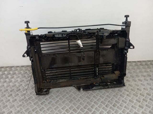 Soporte de radiador 2489122 Ford