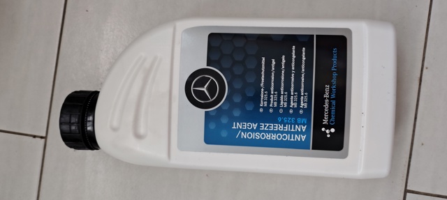 Antifreeze (Coolant) Mercedes A000989180809 precio, desde 27,21 EUR