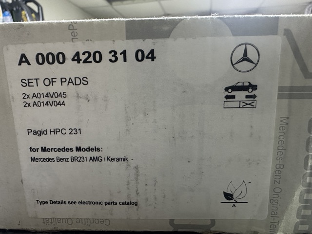 Pastillas traseras Mercedes A0004203104