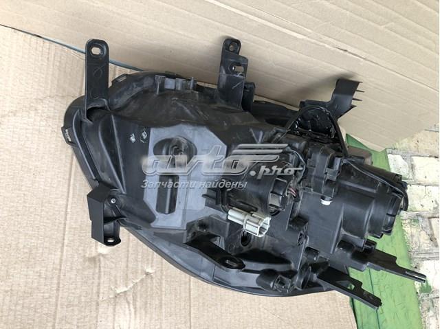 260603UF2B Nissan faro izquierdo