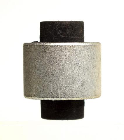 Buje del brazo inferior trasero 13239223 General Motors