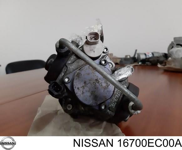 Bomba de inyección para Nissan Cabstar (F24M)