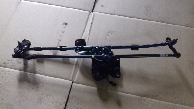 Trapezio del limpiaparabrisas Renault (RVI) 54115517