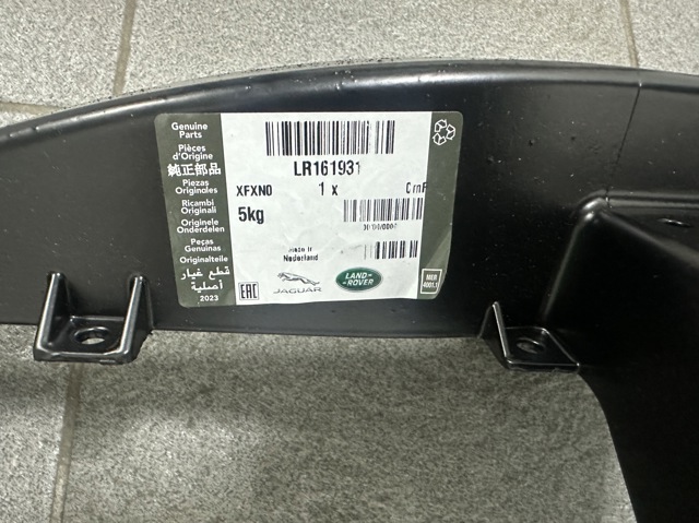 Soporte de radiador LR161931 Land Rover