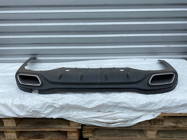 2068854503 Mercedes Defensa trasero