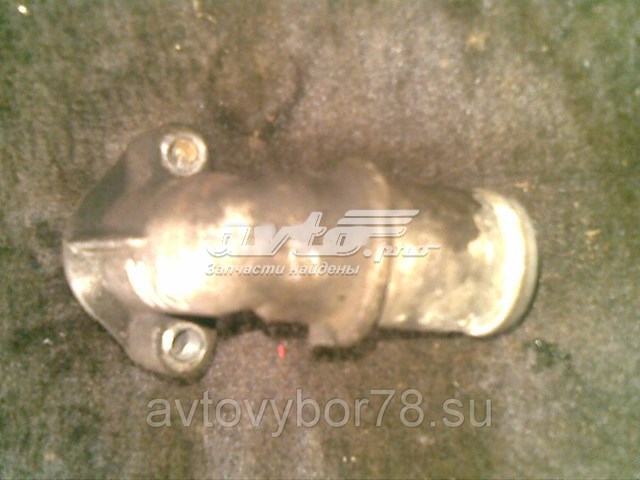 1304986J00 Nissan caja del termostato