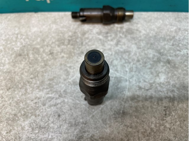 R6735405 Lizarte Inyector de combustible