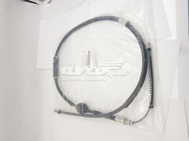 MN102297 Mitsubishi cable de freno de mano trasero izquierdo