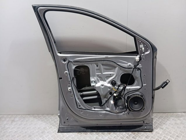 76003N7000 Hyundai/Kia Puerta delantera