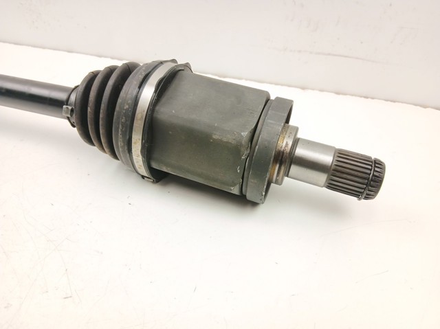 Semieje delantero izquierdo BMW 7524045