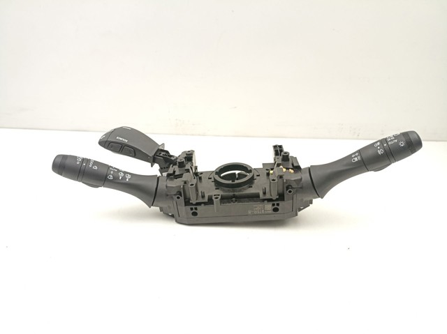 Mando bajo volante para Dacia Sandero III 