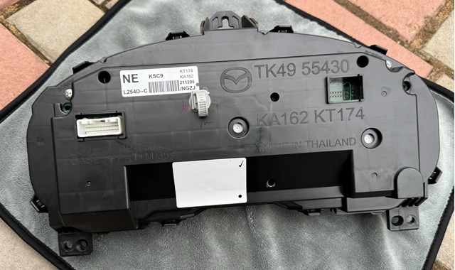 Comprar TK4955430 Mazda Cuadro instrumentos