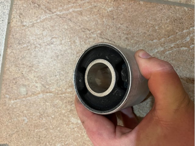 Comprar K201335 Moog Brazo inferior derecho de la suspensión delantera