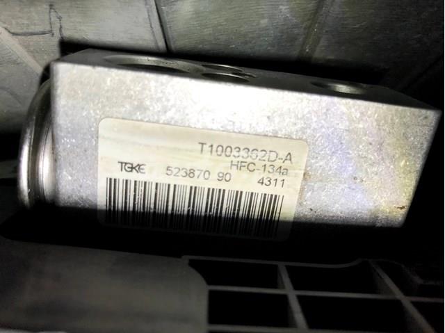 Comprar T1004825M Renault (RVI) Válvula TRV del aire acondicionado