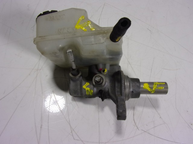 460113328R Renault (RVI) Cilindro principal de frenos