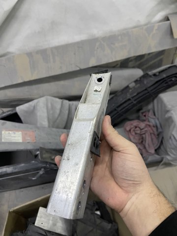 51118071605 BMW Soporte exterior izquierdo del parachoques delantero