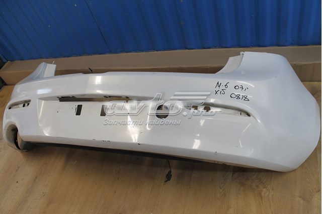 Comprar BCD250221F8N Mazda Parachoques