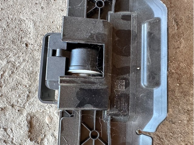 Difusor inferior del radiador de refrigeración BMW 7497285