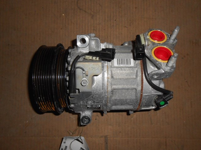 Caja de dirección Volvo 36011715