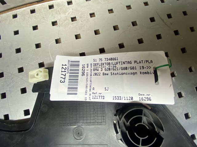 Comprar 51717340861 BMW Protector izquierdo del parachoques delantero