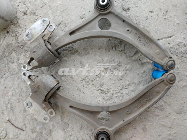 Comprar LR133589 Land Rover Brazo inferior derecho de la suspensión delantera